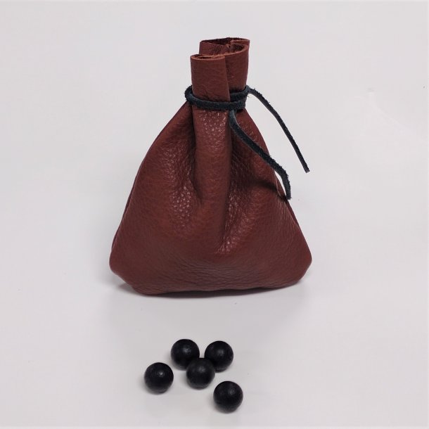 Leather-pouch withl 72 Kalaha-balls (black oak)