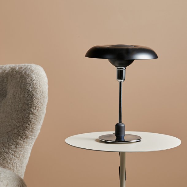 RA250 - Desk - BLACK painted