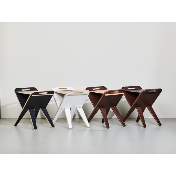 Klaburet - Walnut veneer, seat black leather