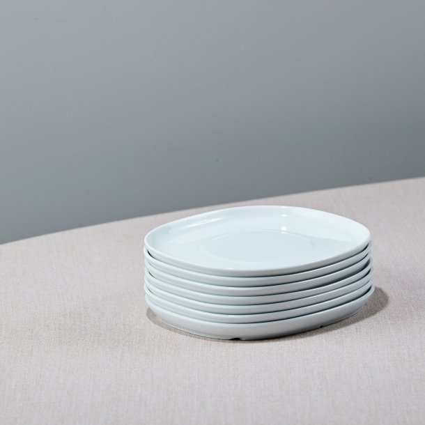 16*19 cm superellipse Plate WHITE - piet hein